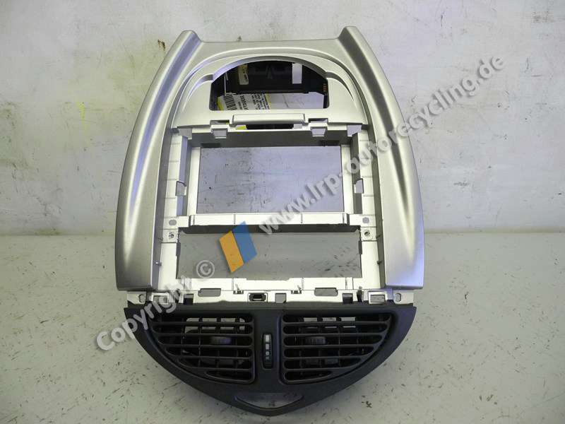 Citroen C5 BJ2006 Luftduese Mitte 9650443077 9650443077 IND00